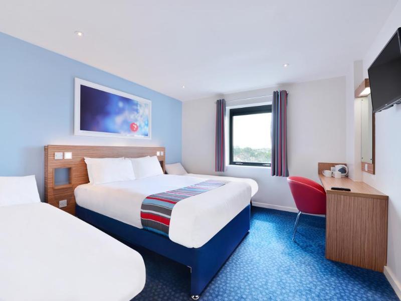 Travelodge London Raynes Park Ngoại thất bức ảnh