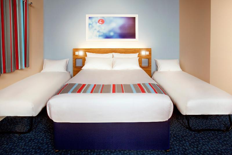 Travelodge London Raynes Park Ngoại thất bức ảnh